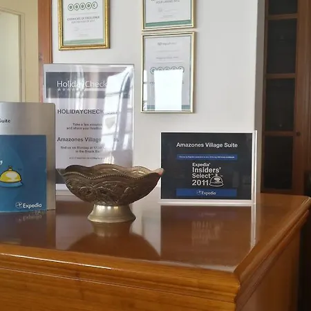 Hotel Amazones Village 4*