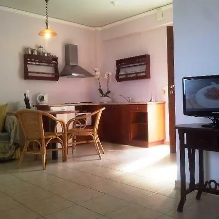 Hotel Amazones Village
