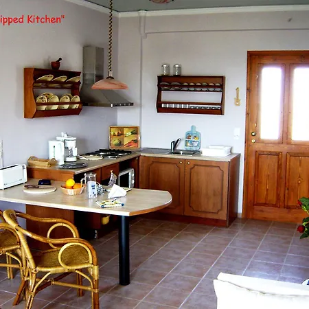 Hotel Amazones Village Hersonissos (Crete)