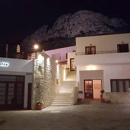 Amazones Village 4*
