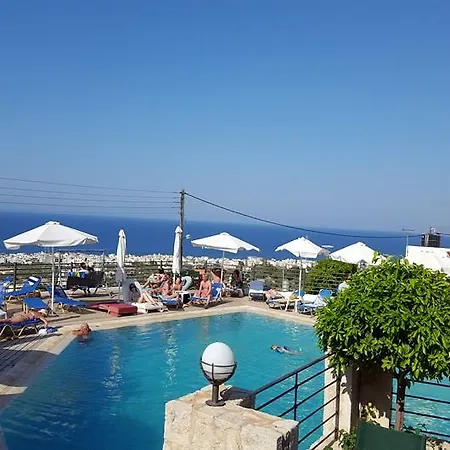 Amazones Village Hotel 4*